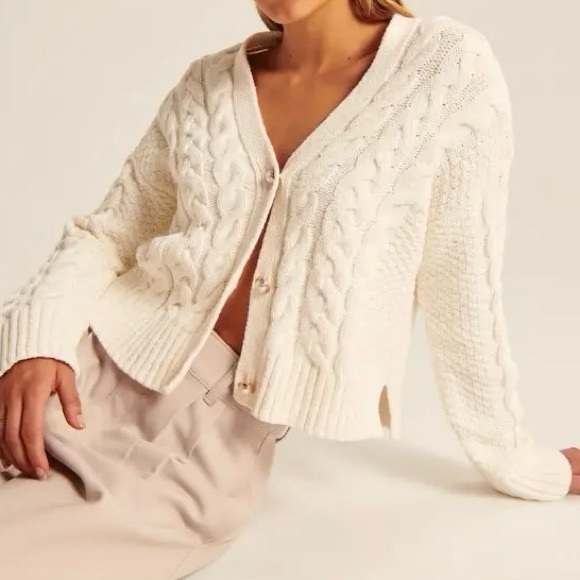 Abercrombie and Fitch Cable Knit Cardigan Sweater - Picture 1 of 5